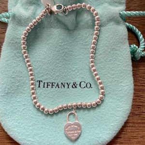 Tiffany & Co ‘Return to Tiffany’ Heart Tag Bead Bracelet in .925 Sliver